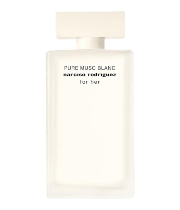 Narciso Rodriguez for her PURE MUSC BLANC